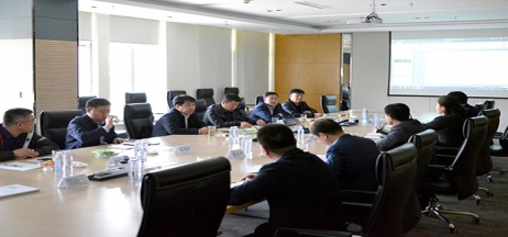 遼寧正業集團同省農發行進行合作會談